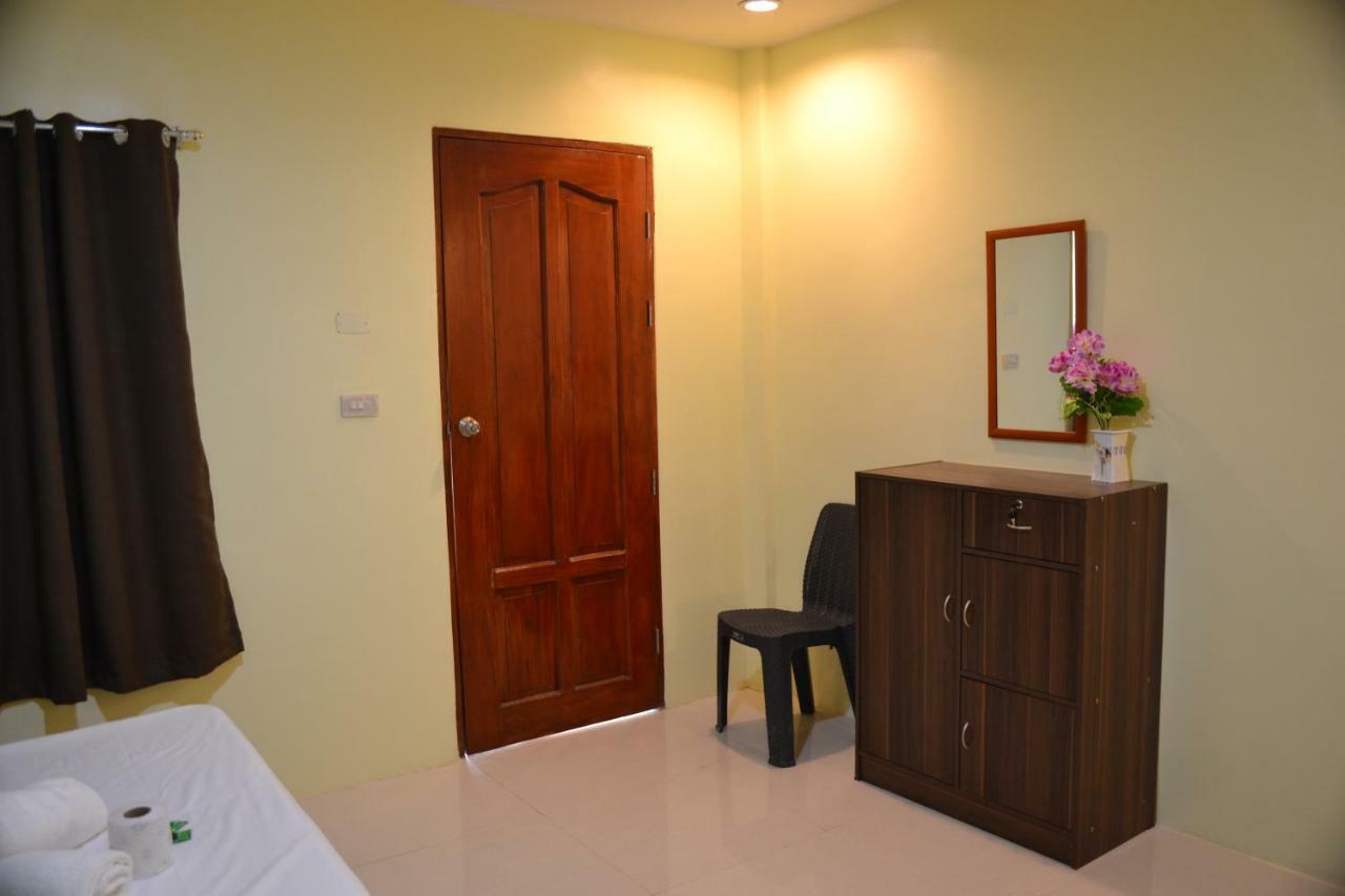 Janna'S Place General Luna (Surigao del Norte) Ngoại thất bức ảnh